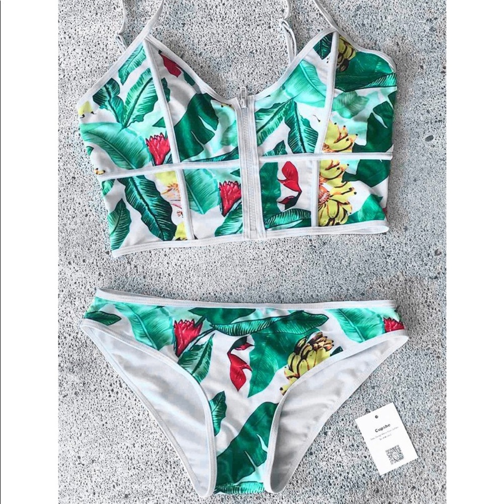 CUPSHE bikini